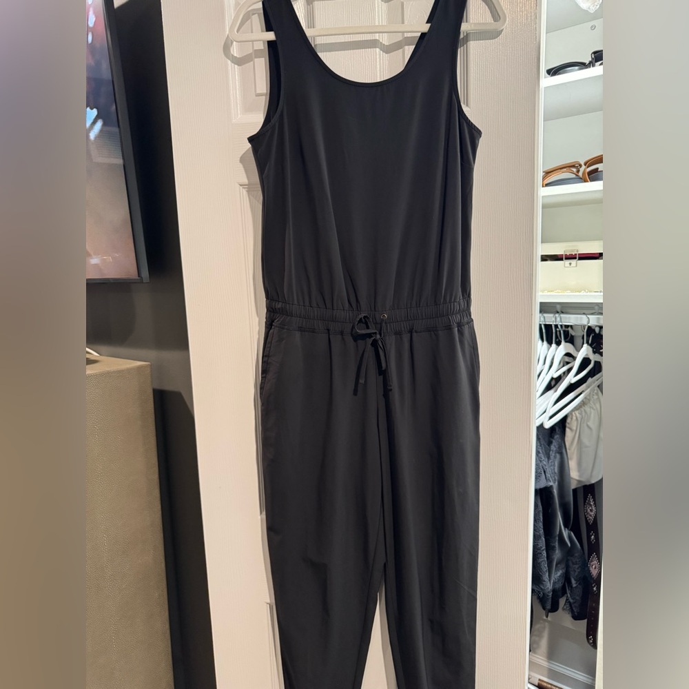Athleta Black Sleeveless Jumpsuit